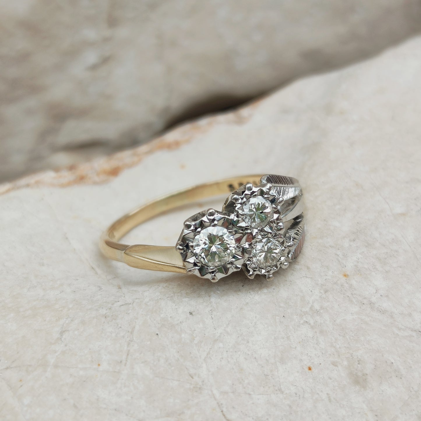 Art Deco Diamond Shamrock ring with Platinum Leaves and 18 Carat Gold
