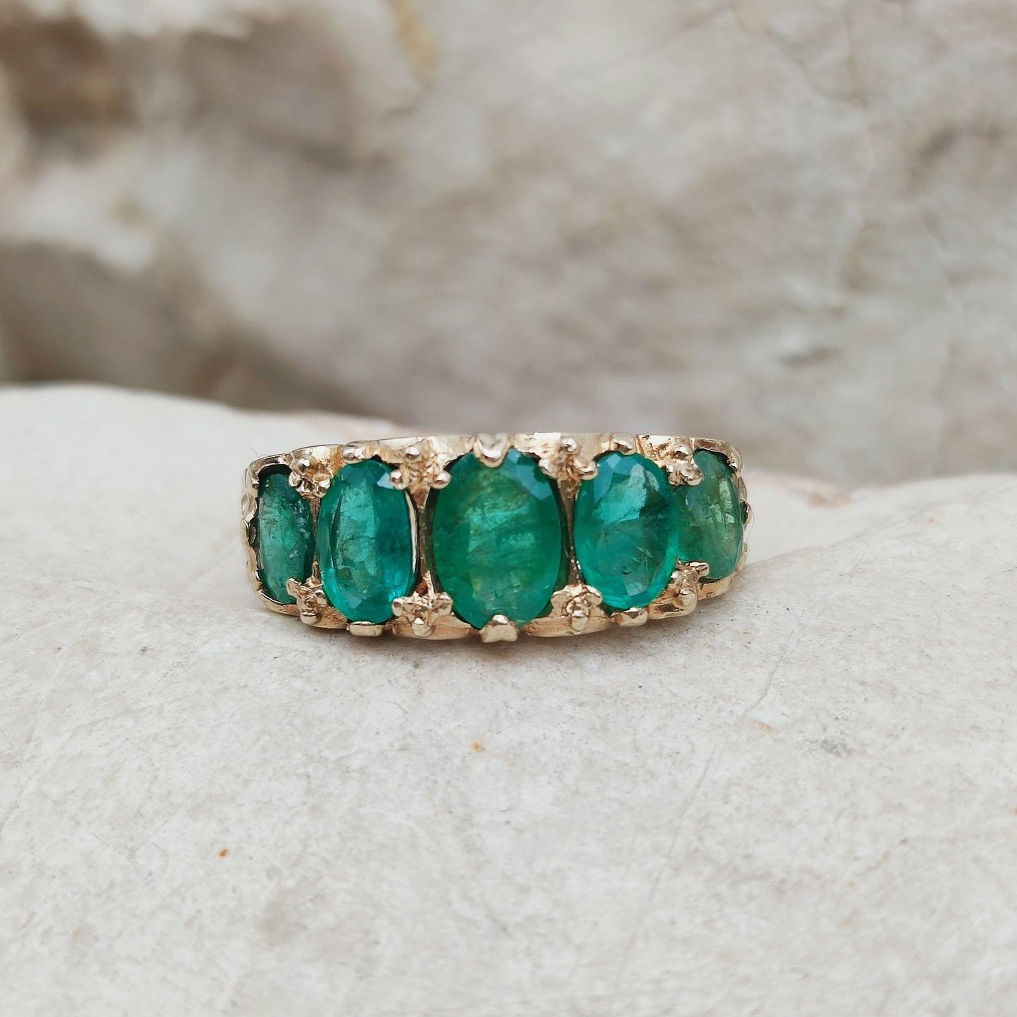Vintage 5 stone Emerald Ring in 9 Carat Gold