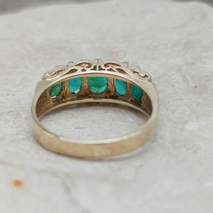 Vintage 5 stone Emerald Ring in 9 Carat Gold