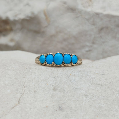 Victoriaanse ring met vijf turkooizen