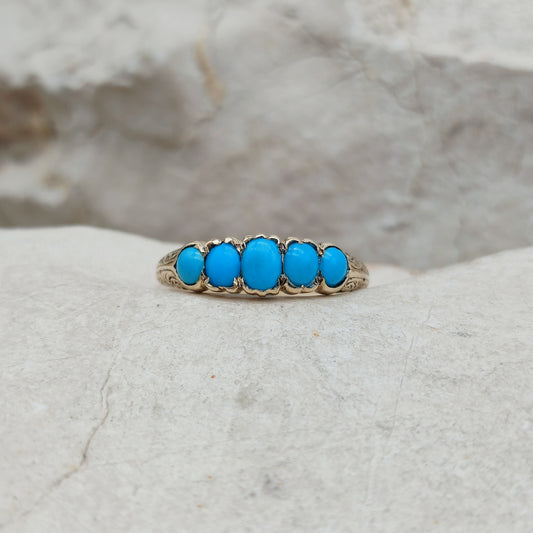 Victoriaanse ring met vijf turkooizen