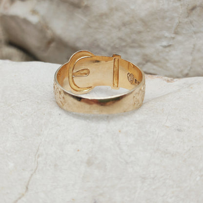 Vintage 1980's Buckle ring in 9K Gold