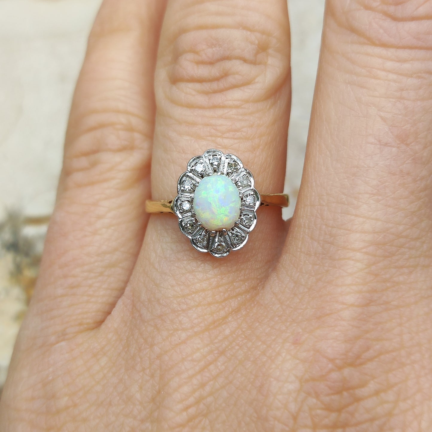 Vintage Ring with Opal and Diamond in 18 Carat gold