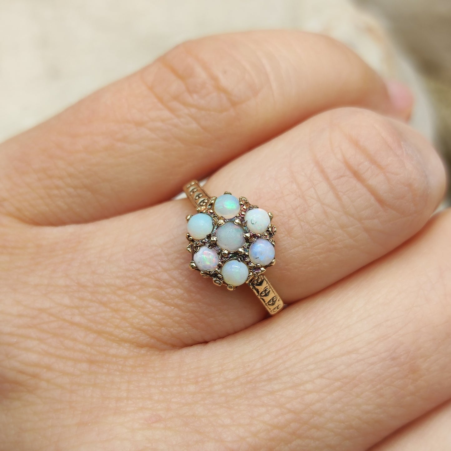Vintage Sixties Opal Cluster ring in 9K gold