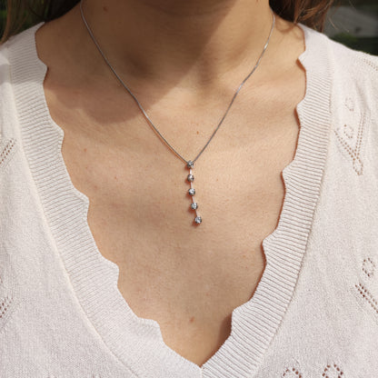 Vintage 0.45 Diamond necklace in 18 Carat Gold