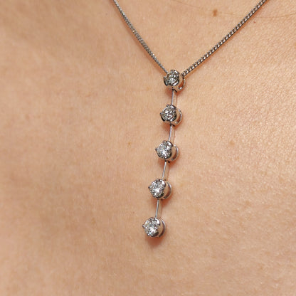 Vintage 0.45 Diamond necklace in 18 Carat Gold