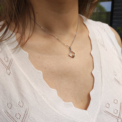 Vintage Pendant with Akoya Pearl in 18K White Gold