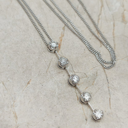 Vintage 0.45 Diamond necklace in 18 Carat Gold