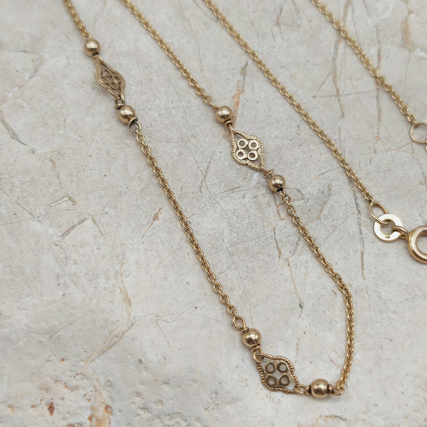 Vintage necklace in 8 Carat Gold by Friedrich Binder