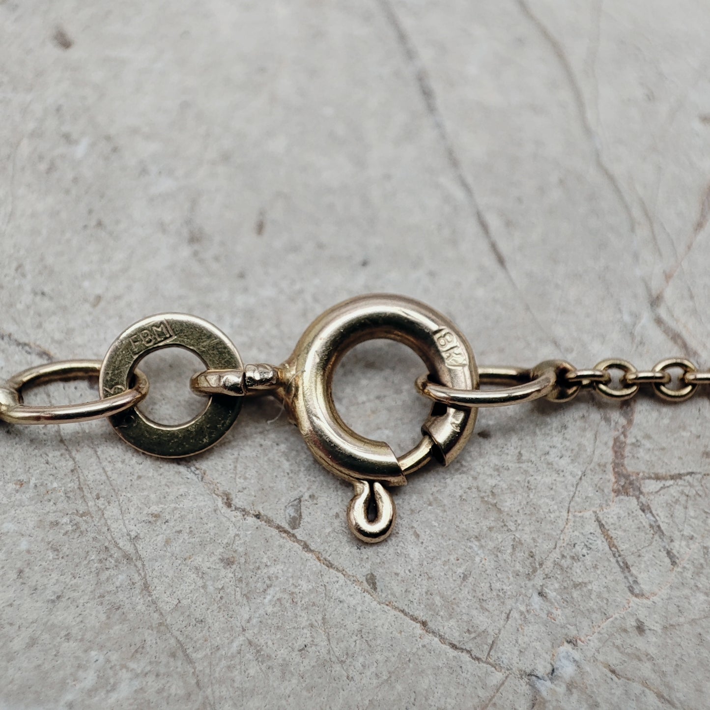 Vintage necklace in 8 Carat Gold by Friedrich Binder