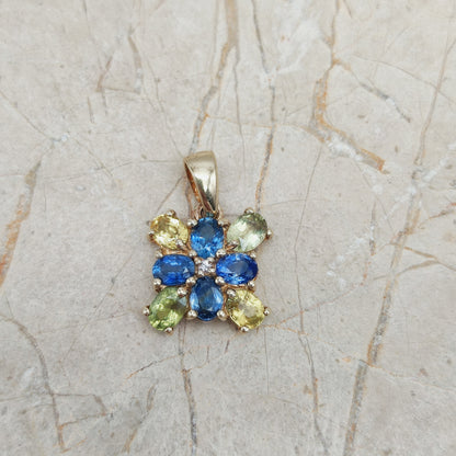 Modern Sapphire pendant in 9 Carat Gold