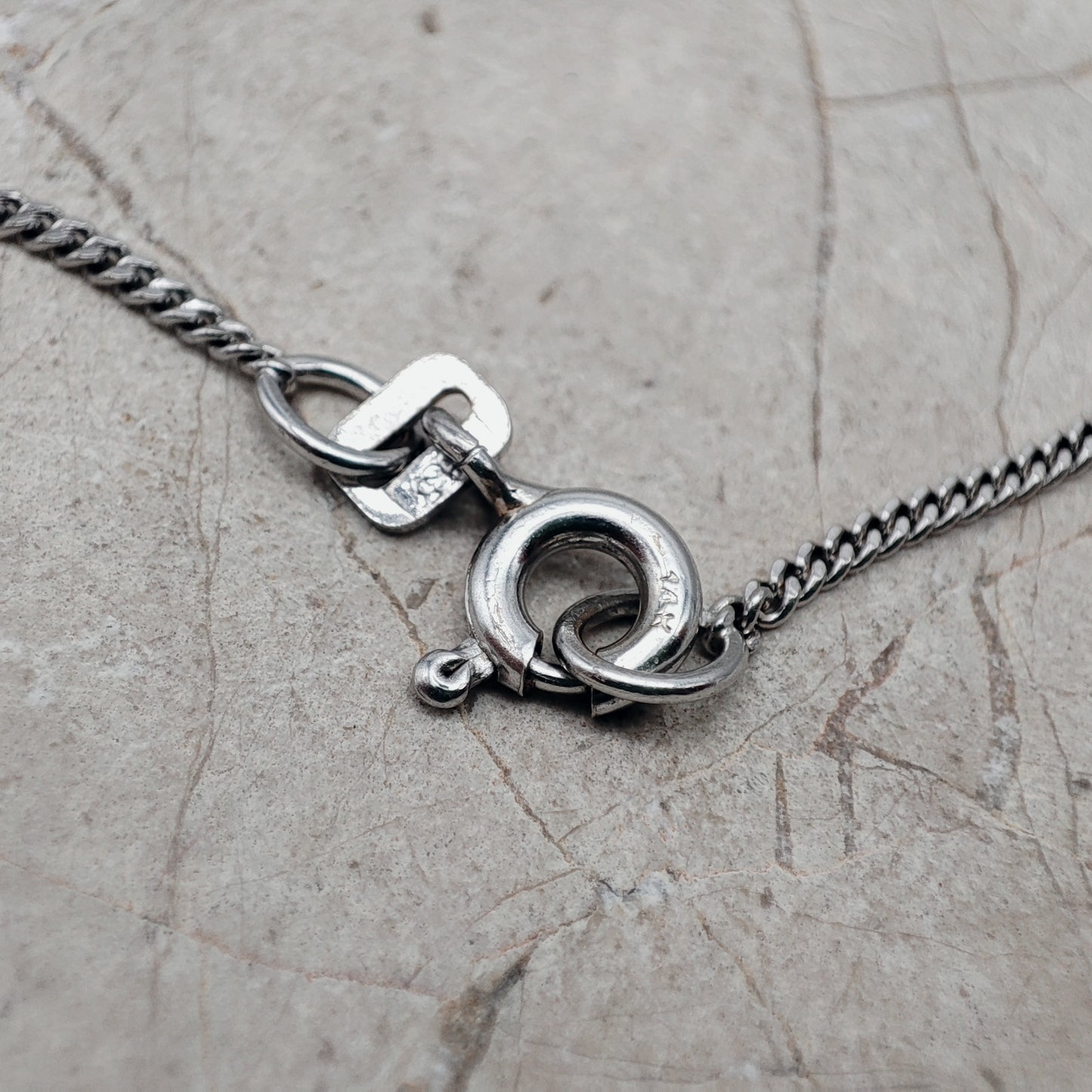 Essential 14 Carat White Gold Chain 42cm
