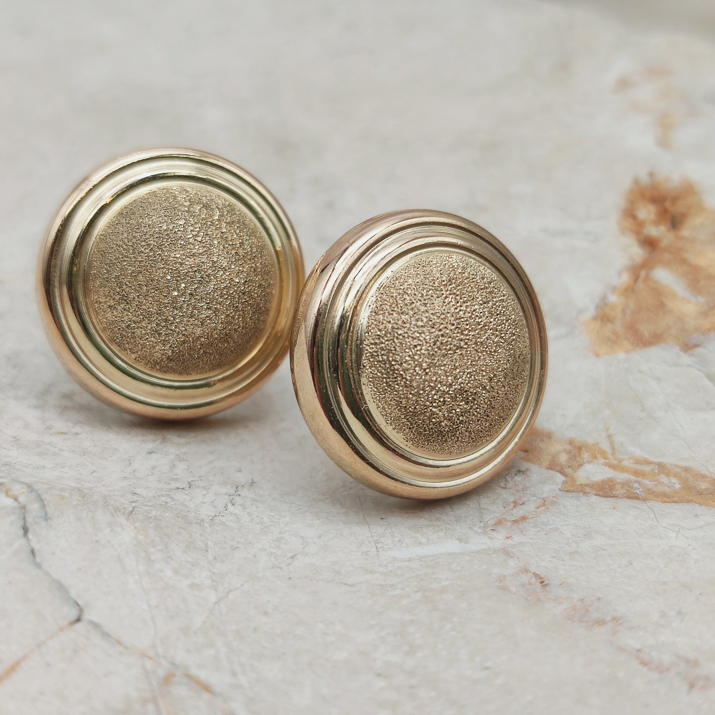 Vintage Sixties Earrings in 9 Carat Gold