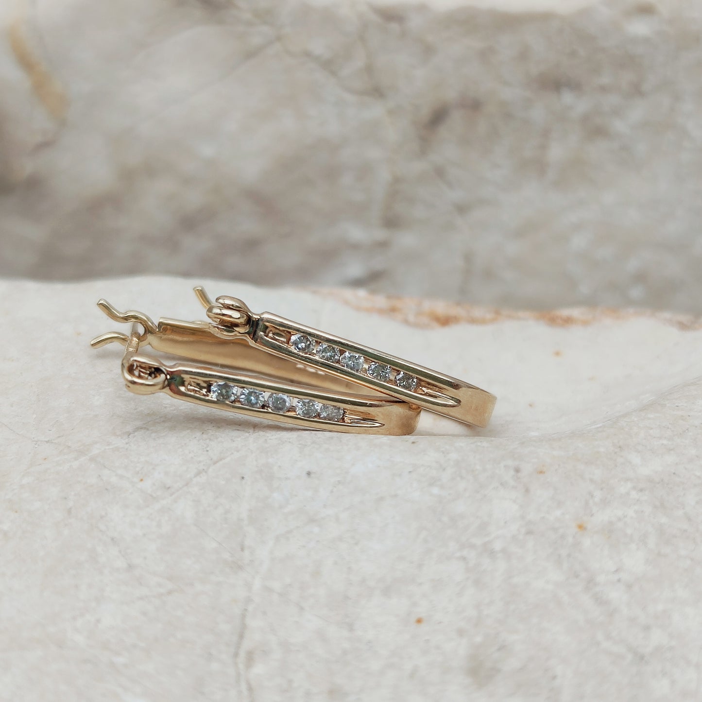 Vintage Diamond earrings in 9 Carat Gold