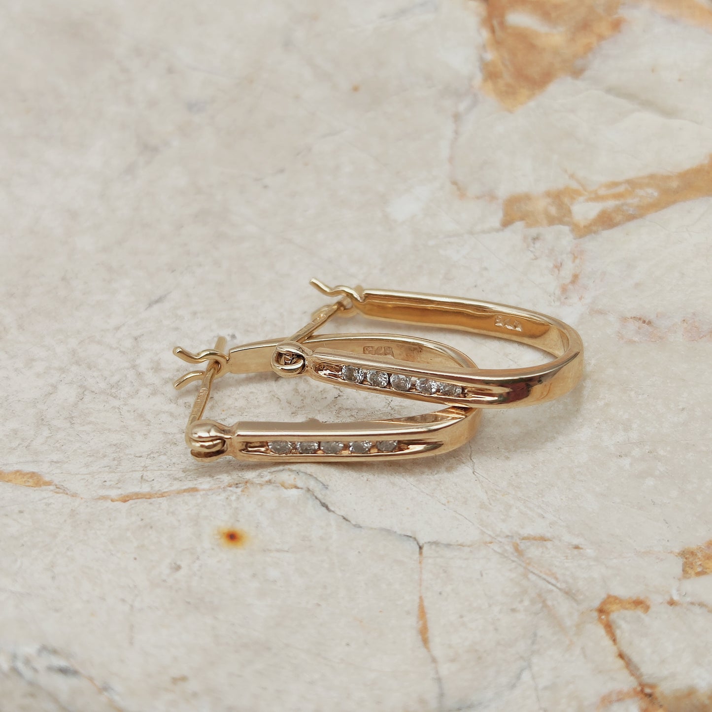 Vintage Diamond earrings in 9 Carat Gold