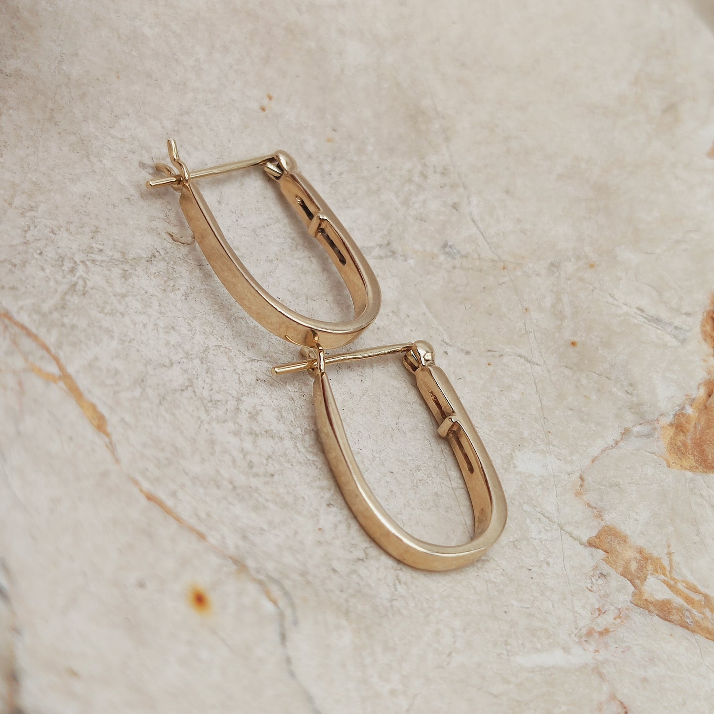 Vintage Diamond earrings in 9 Carat Gold