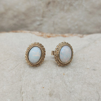 Vintage Opal Earrings in 9 Carat Gold