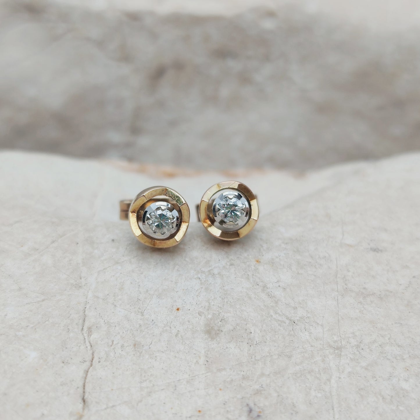 Vintage Diamond Earrings in 9 Carat Gold, London 1980