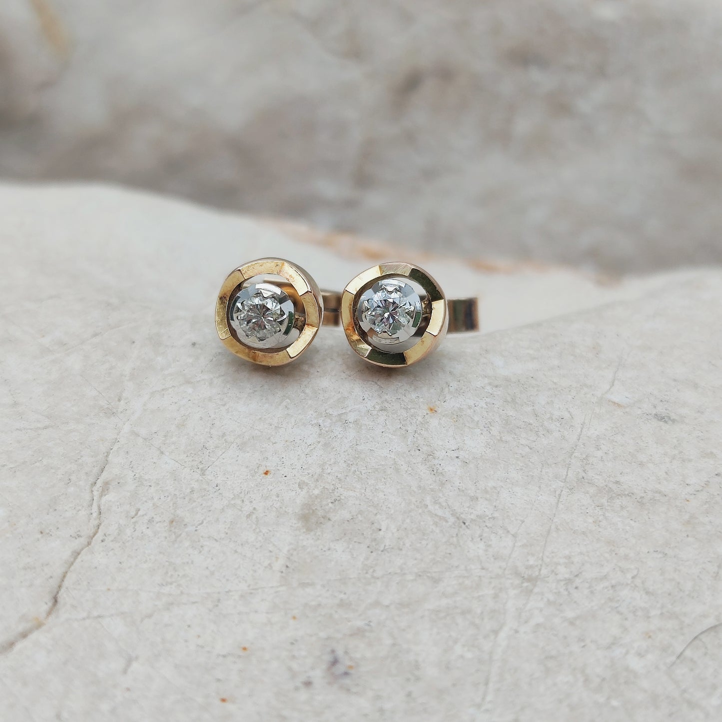Vintage Diamond Earrings in 9 Carat Gold, London 1980