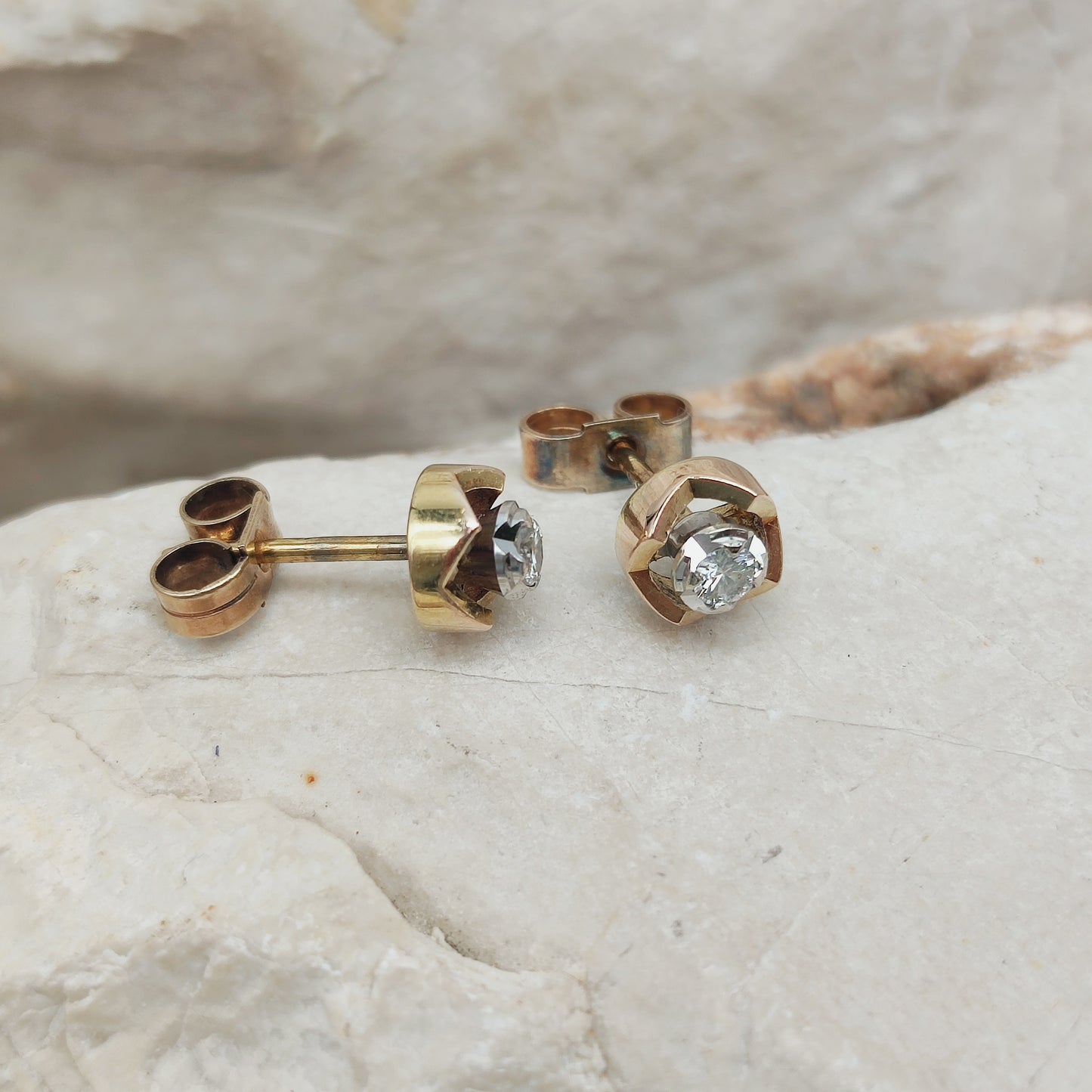 Vintage Diamond Earrings in 9 Carat Gold, London 1980