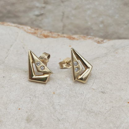 Vintage 14 Carat gold Earrings with 2 small Diamonds