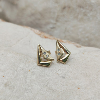 Vintage 14 Carat gold Earrings with 2 small Diamonds