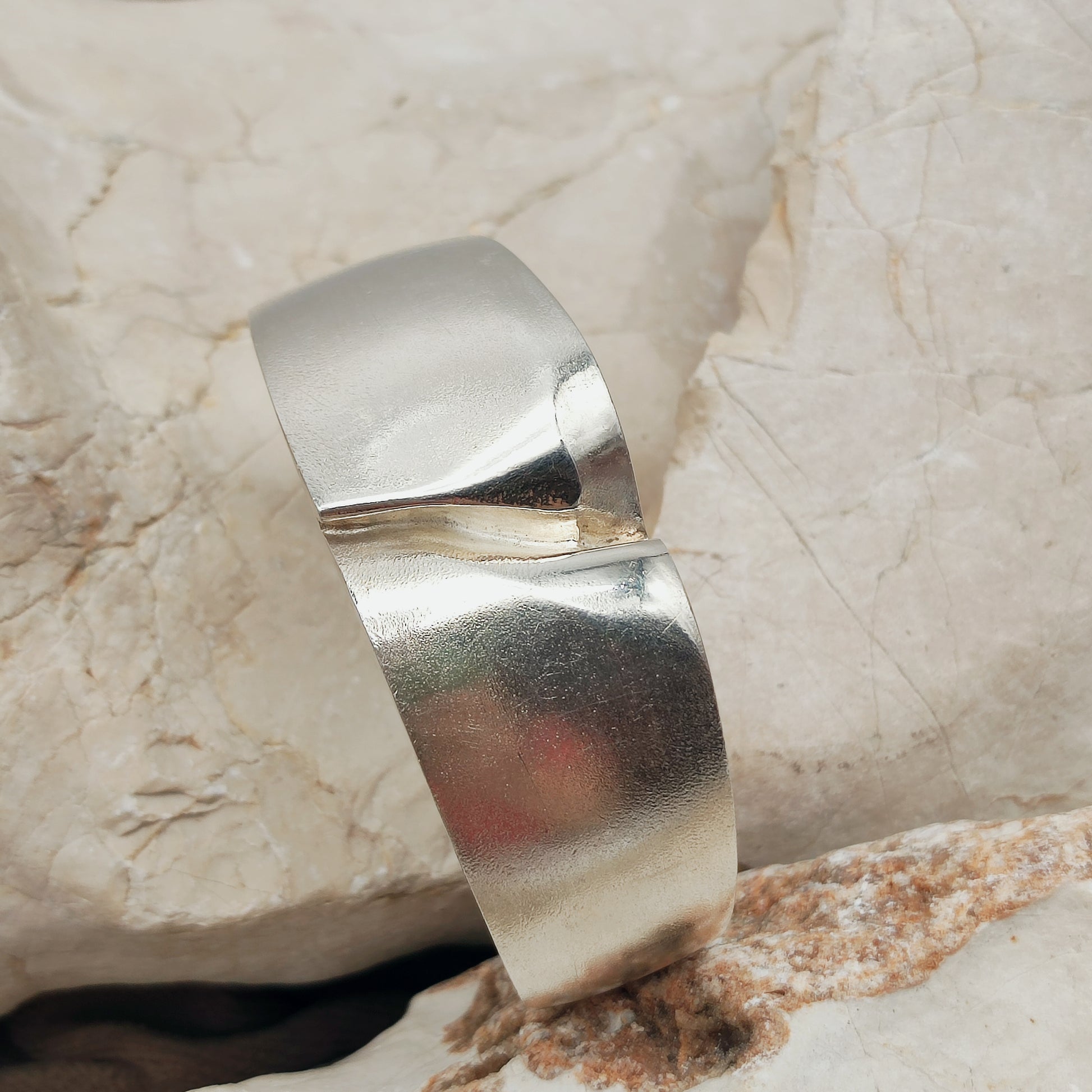 Lapponia Darina armband uit 1981 met zichtbare voorzijde en matte afwerking