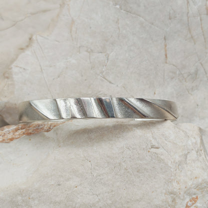 Open rigide zilveren Lapponia armband uit Finland, 1991