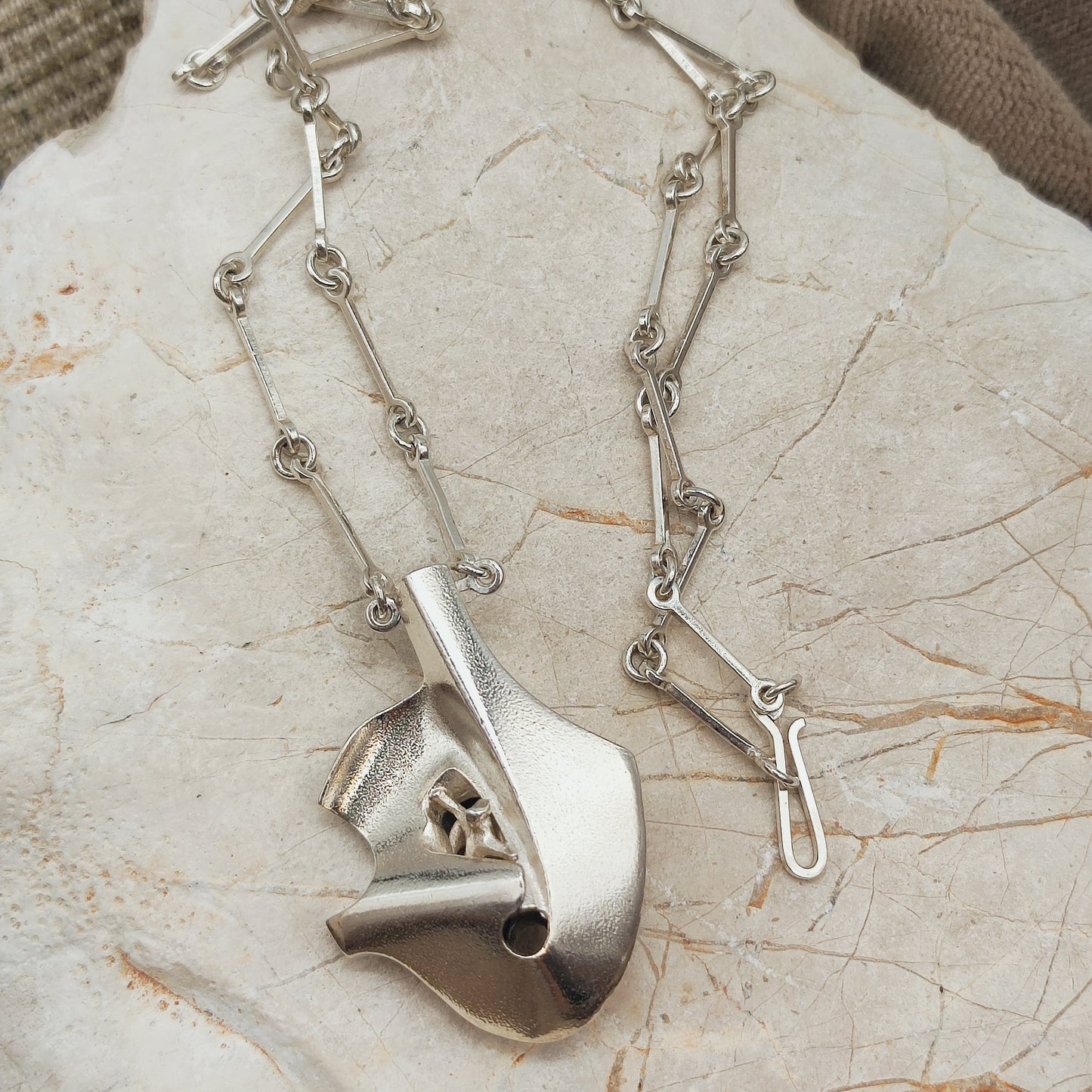 Original Lapponia bar-link chain with hook clasp