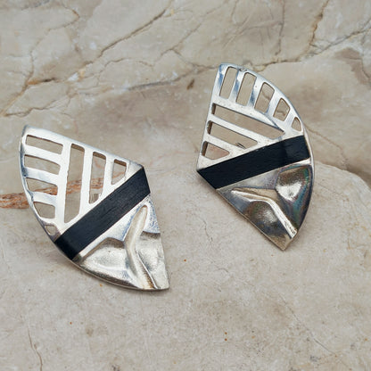 Lapponia Zanzibar Sterling Silver and Ebony Earrings by Zoltan Popovits, 1989