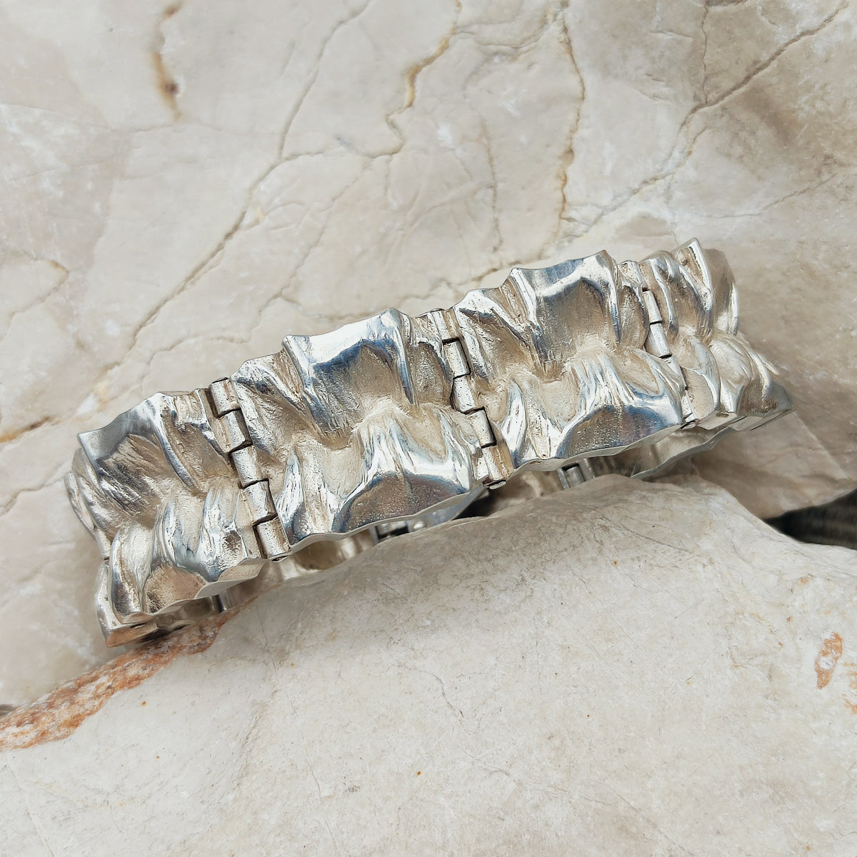 Textured Sterling Silver Panel Bracelet by Matti J. Hyvärinen for Sirokoru 1972