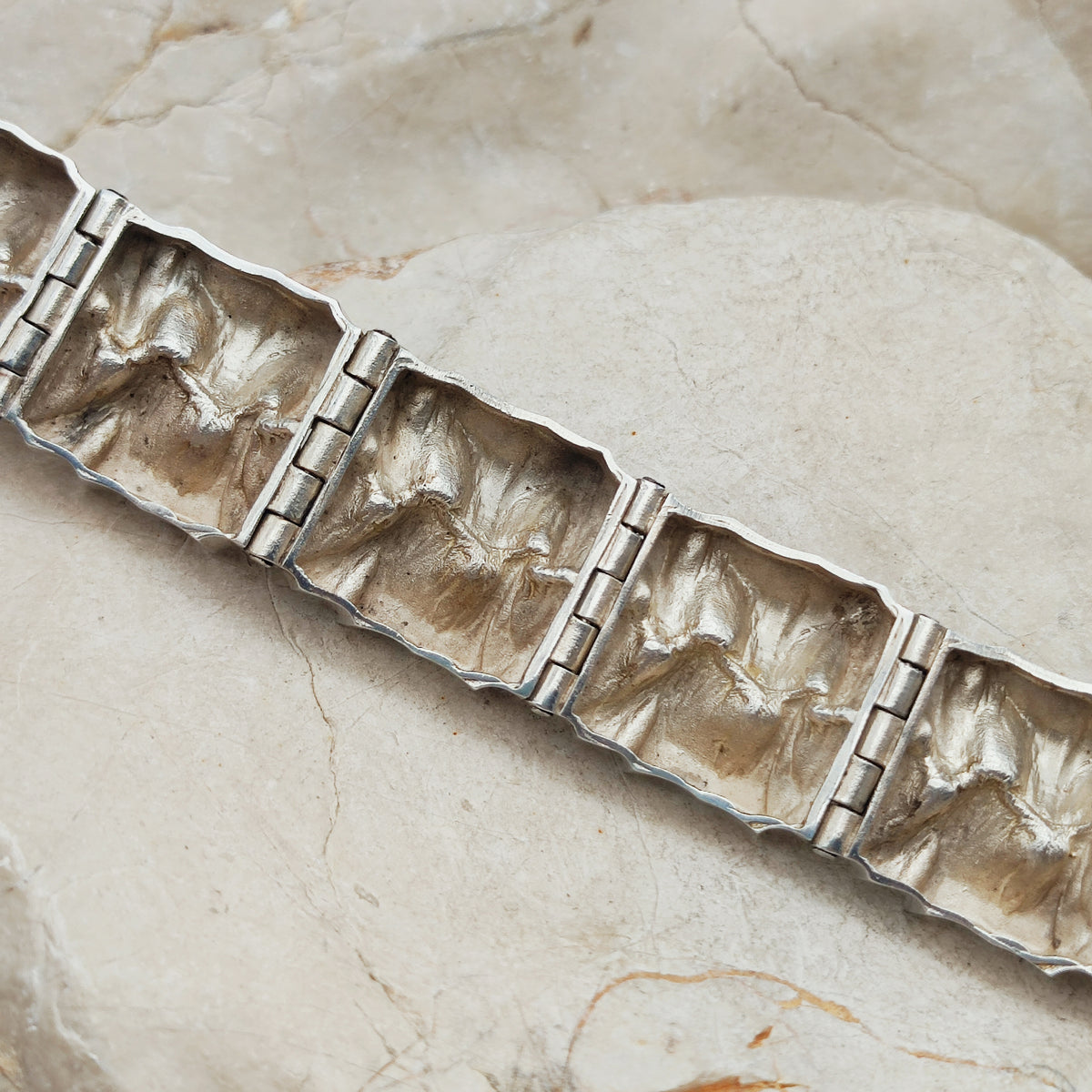 Textured Sterling Silver Panel Bracelet by Matti J. Hyvärinen for Sirokoru 1972