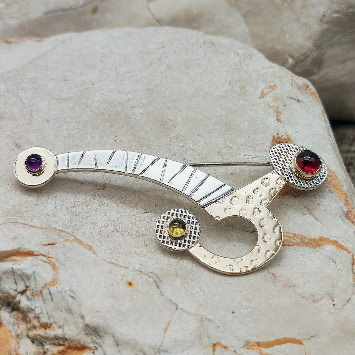 Abstract Sterling Silver & 14ct Gold Gemstone Brooch