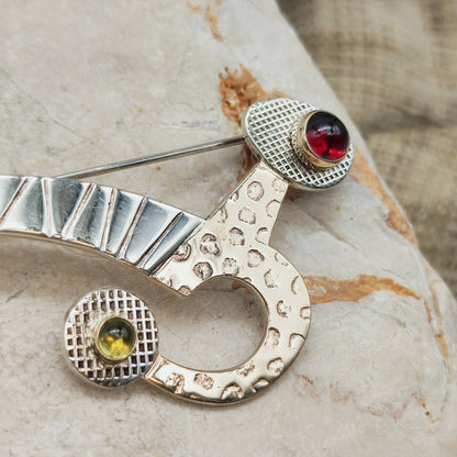 Abstract Sterling Silver & 14ct Gold Gemstone Brooch