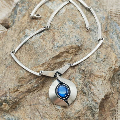 Vintage Sirokoru Sterling Silver Spectrolite Collar Necklace by Matti J. Hyvärinen