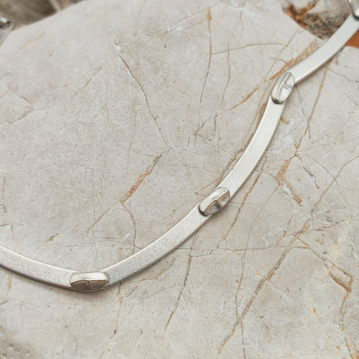 Vintage Lapponia Labyrinth Sterling Silver Choker Necklace by Björn Weckström 38cm, 1987