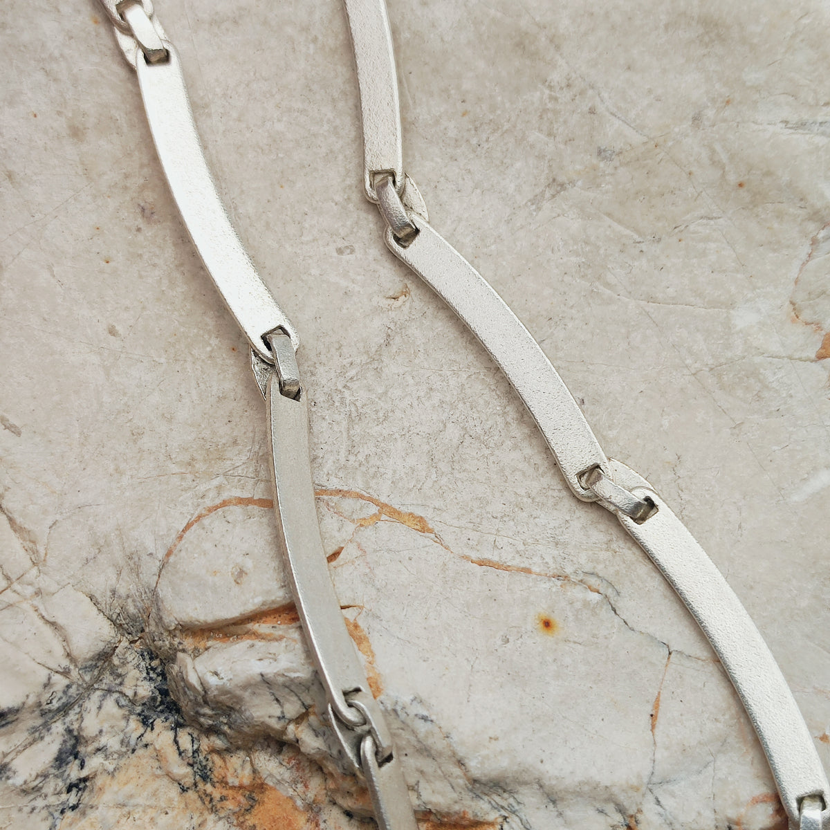 Vintage Lapponia Labyrinth Sterling Silver Choker Necklace by Björn Weckström 38cm, 1987