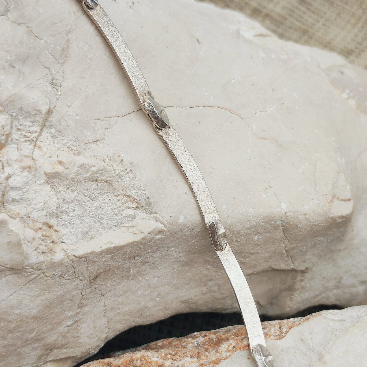 Vintage Lapponia Labyrinth Sterling Silver Toggle Necklace by Björn Weckström 38cm, 1978