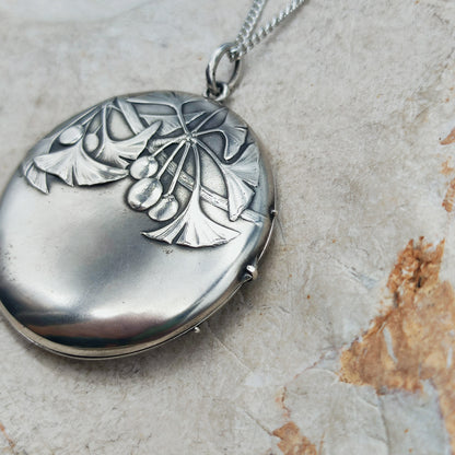 Antique Art Nouveau 800 Silver Ginkgo Locket