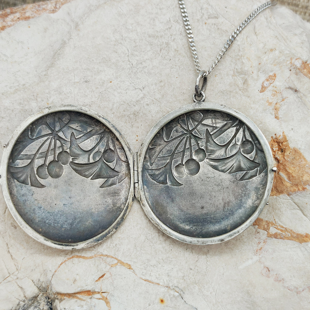 Antique Art Nouveau 800 Silver Ginkgo Locket