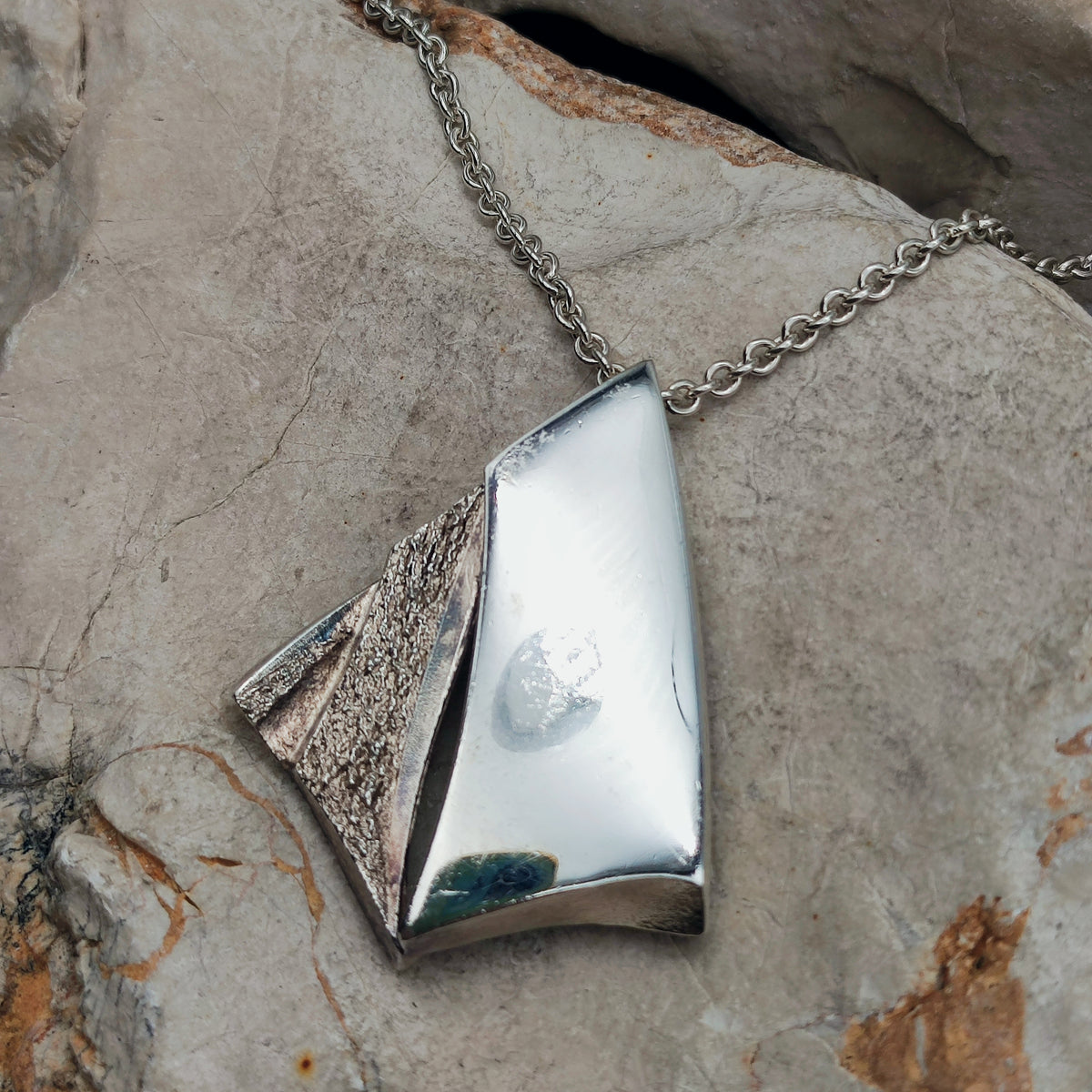 Vintage Finnish Tammen Koru AKT Sterling Silver Geometric Pendant Necklace