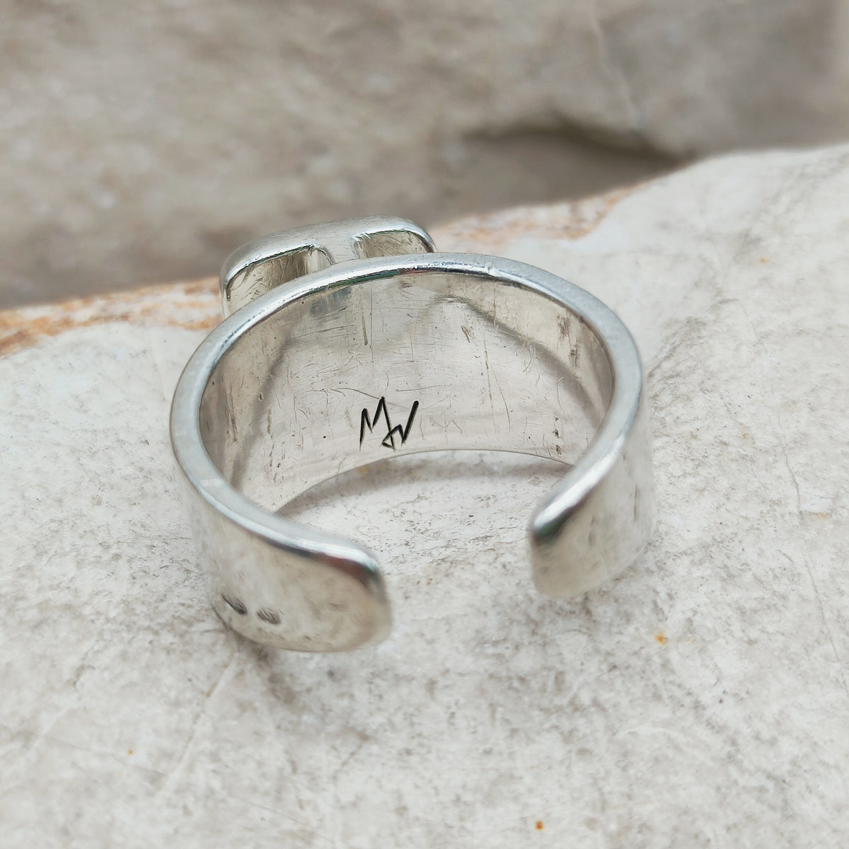 Vintage Mies De Wilde Sterling Silver & Blue Enamel Open Ring