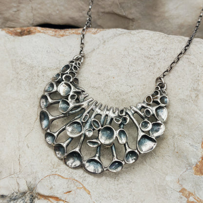 Vintage Hannu Ikonen Crescent Reindeer Moss Silver Necklace