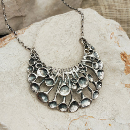 Vintage Hannu Ikonen Crescent Reindeer Moss Silver Necklace