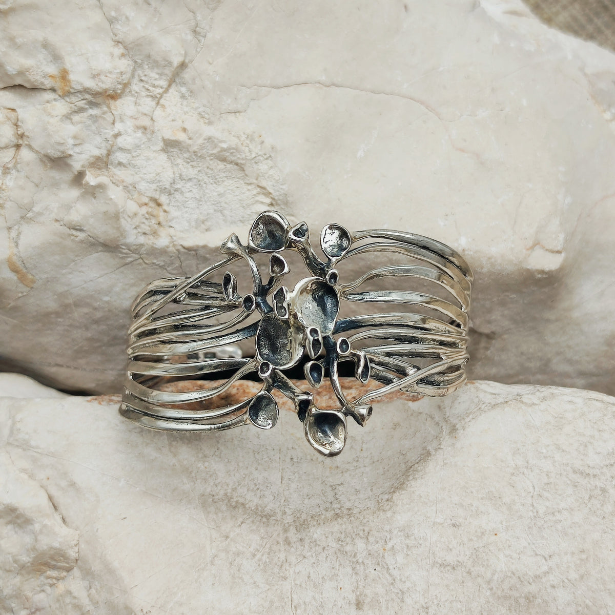 Vintage Hannu Ikonen Reindeer Moss Sterling Silver Cuff Bracelet