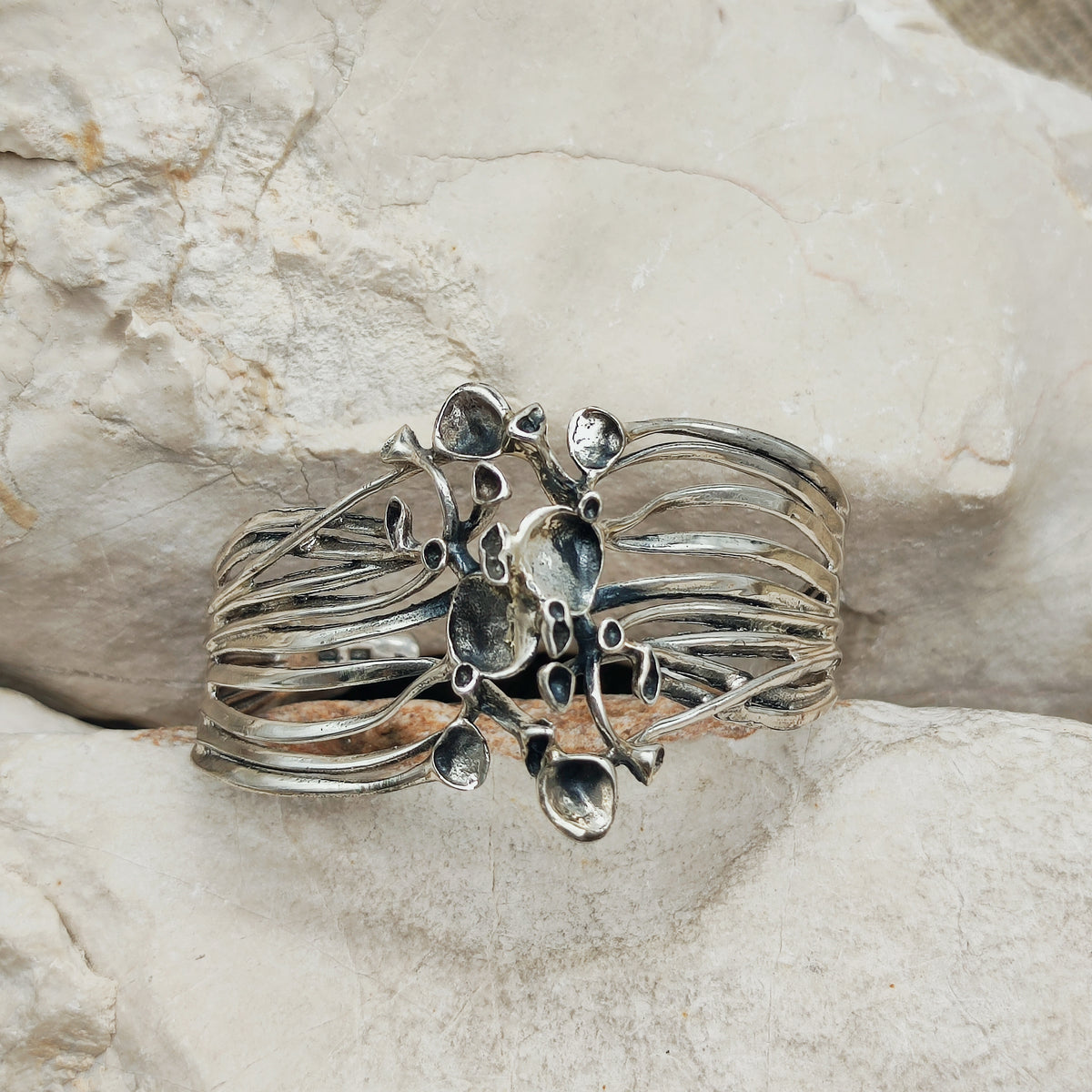 Vintage Hannu Ikonen Reindeer Moss Sterling Silver Cuff Bracelet