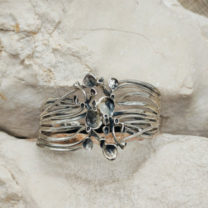 Vintage Hannu Ikonen Reindeer Moss Sterling Silver Cuff Bracelet