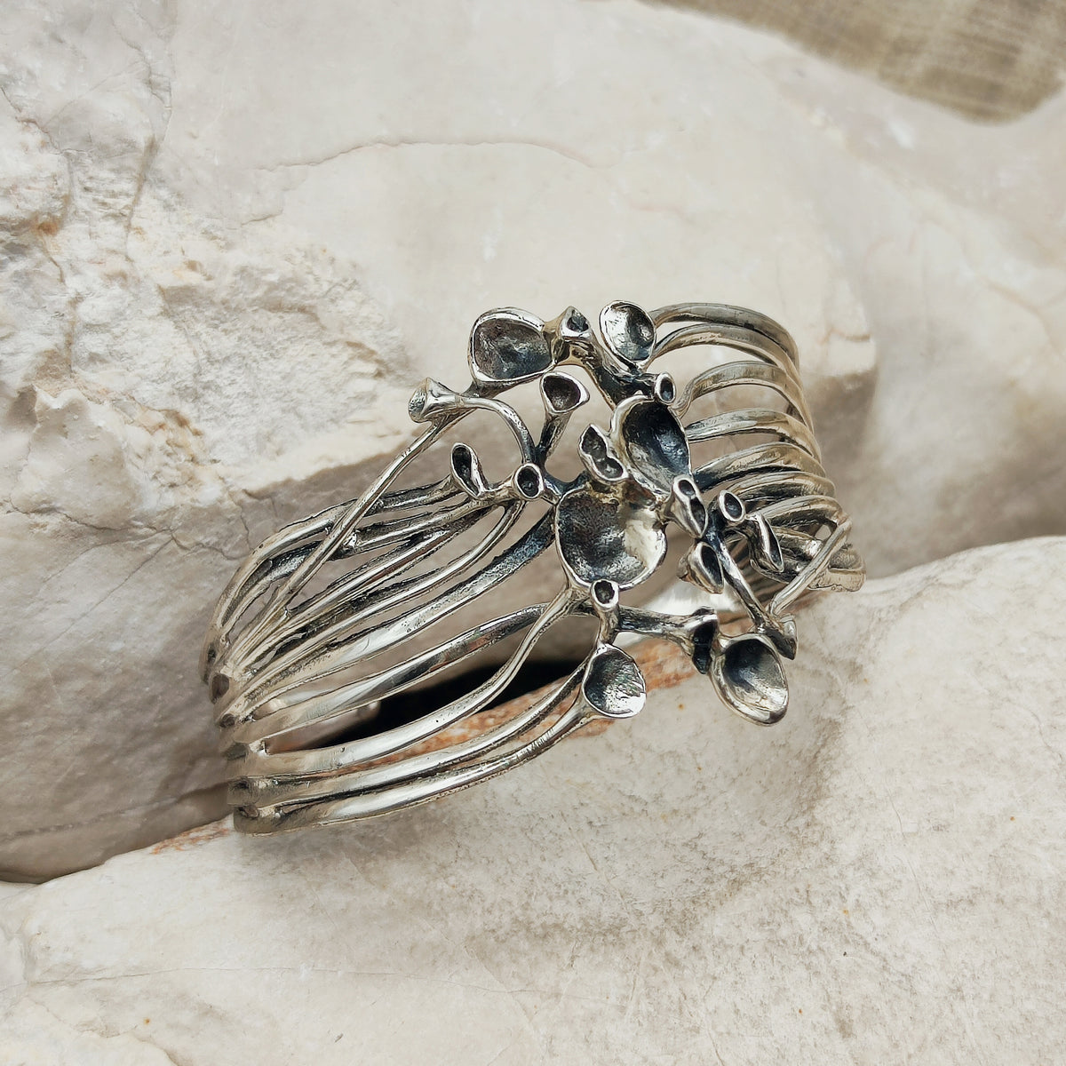 Vintage Hannu Ikonen Reindeer Moss Sterling Silver Cuff Bracelet