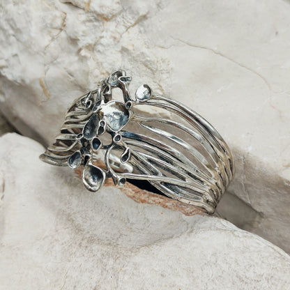 Vintage Hannu Ikonen Reindeer Moss Sterling Silver Cuff Bracelet