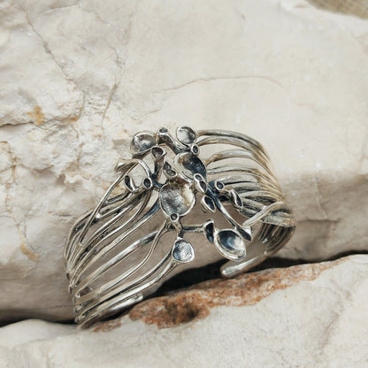 Vintage Hannu Ikonen Reindeer Moss Sterling Silver Cuff Bracelet